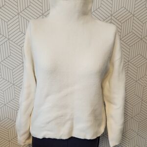 Express Cream Ivory Turtleneck Cowl Neck Semi-cropped Sweater Women's Size XS